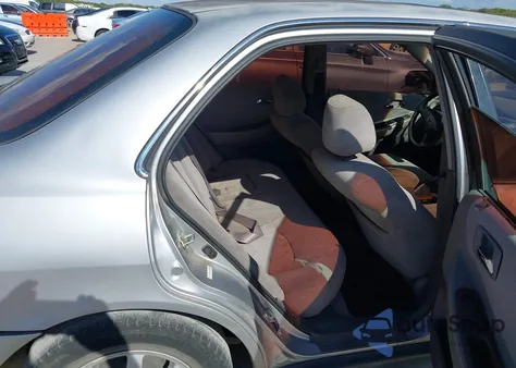 2002 Honda Accord 2.3 Se z USA, uszkodzony, nr VIN JHMCG56752C031268